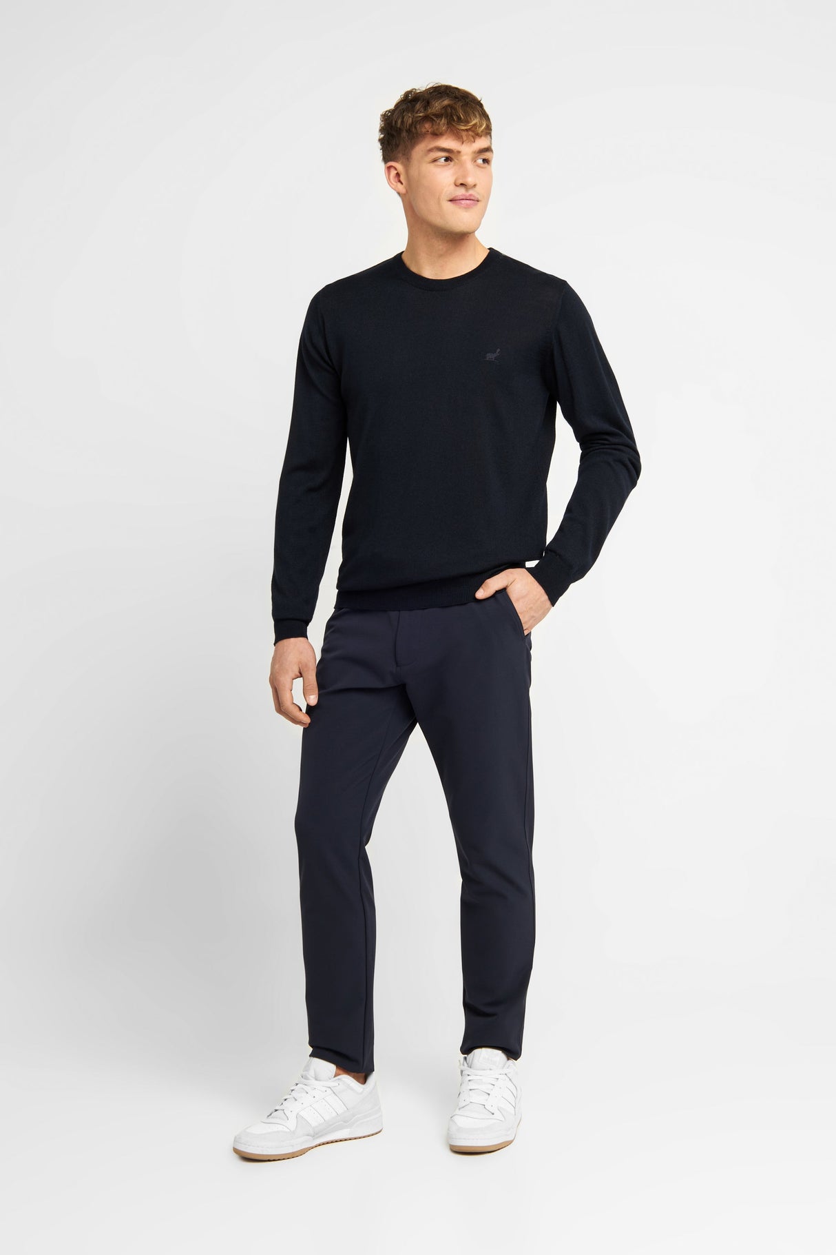 Liam sweater