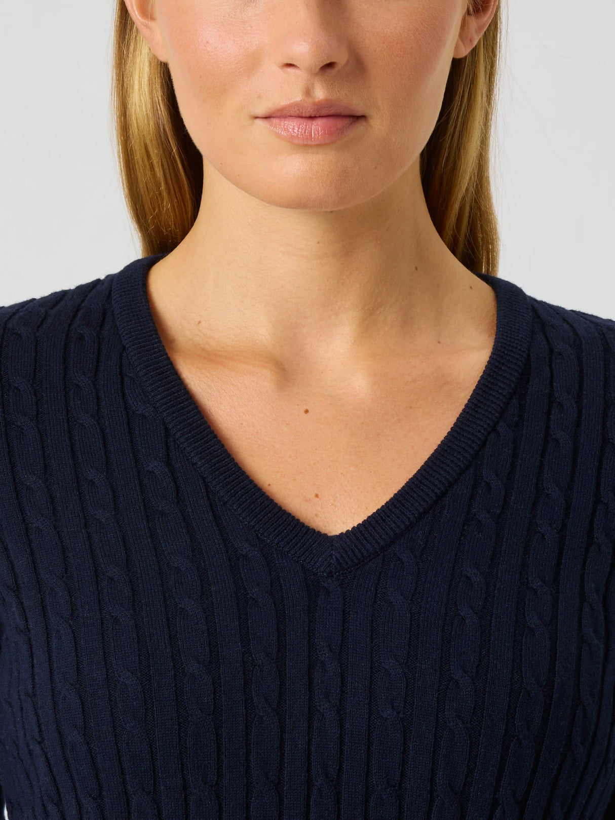 Daily Sports Madelene Pullover